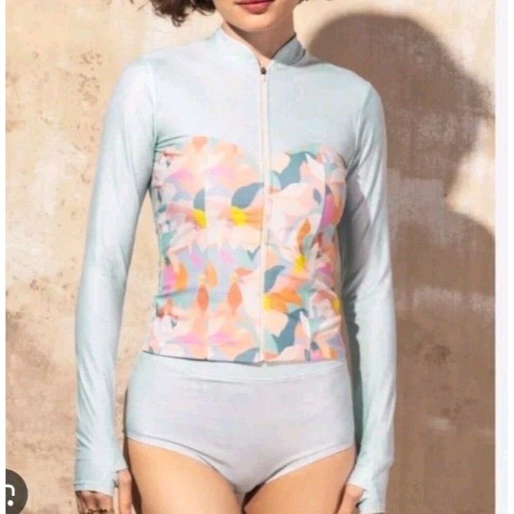 Mott 50 Premium Swim catherine Long Sleeve FULL Zip Rash Guard Size M NWT